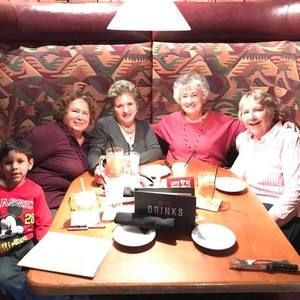 Meet your Posher, Sandra